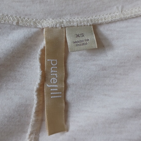 Pure J Jill top. - Picture 3 of 9
